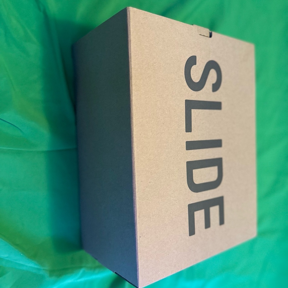 Yeezy slides size 8 men’s